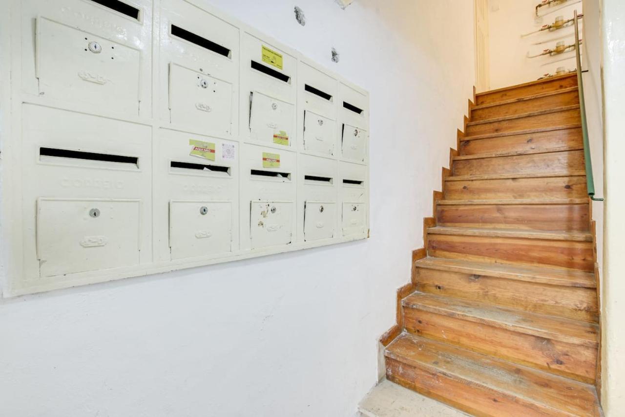 شقة Golden Cage Chiado - Charm Historic And Cozy Lisboa المظهر الخارجي الصورة