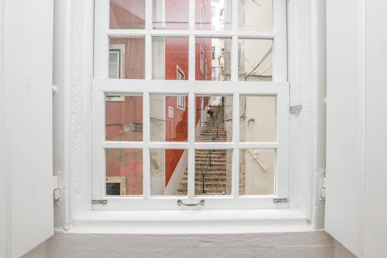 شقة Golden Cage Chiado - Charm Historic And Cozy Lisboa المظهر الخارجي الصورة